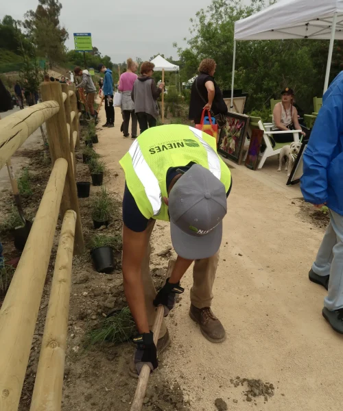 553227D8-B4C2-4EC8-A90E-1C70CE91750B